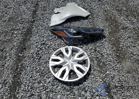 2025 Toyota Corolla Cross L из США, поврежденный, VIN 7MUAAAAG2SV150216